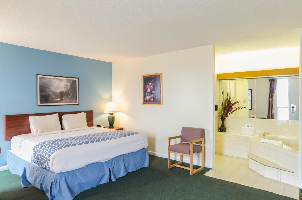 Alamo Inn & Suites Gillette Dış mekan fotoğraf