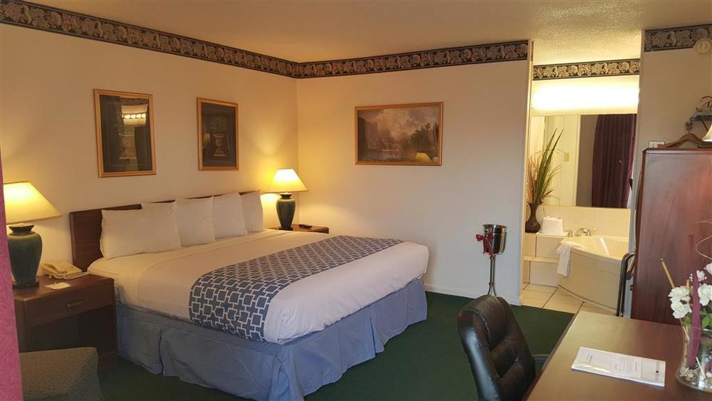Alamo Inn & Suites Gillette Oda fotoğraf