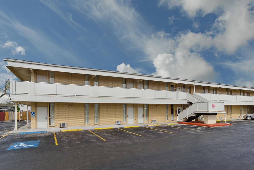 Alamo Inn & Suites Gillette Dış mekan fotoğraf